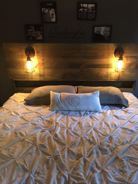 Headboard With Phone Charger, Custom Headboard With Lights, King Head Board With Lights, Surfboard Headboard, Rustic Headboard With Lights, Rustic Wood Headboard With Lights, Phone Charger Diy, Barn Wood Headboard With Lights, Edison Lights