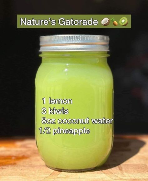 Beast Blender, Healthy Juicer Recipes, Natural Electrolytes, Healthy Juice Drinks, Gold Drinks, Juice Cleanse Recipes, Juicy Juice, Green Juice Recipes, Juicer Recipes