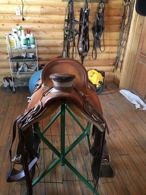 Wade Saddles, Saddles For Sale, Western Saddles, Cowboy Gear, Home On The Range, Ranch Life, Western Saddle, Horse Stables, Saddle Pads