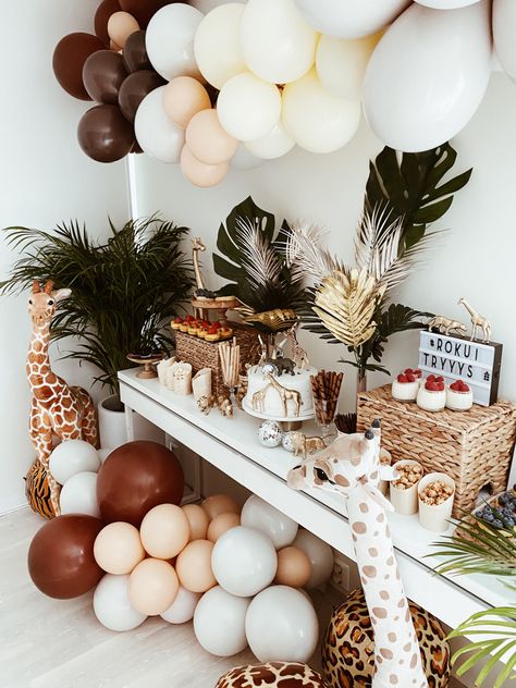 Neutral Jungle Birthday Party, Safari Birthday Party Table Decorations, Wild One Birthday Party Table Decor, Boho Jungle Birthday Party, Wild Free And Three Birthday, Minimal Safari Birthday Party, You Wild And Three Birthday, Safari Third Birthday Party, You G Wild And Three Birthday