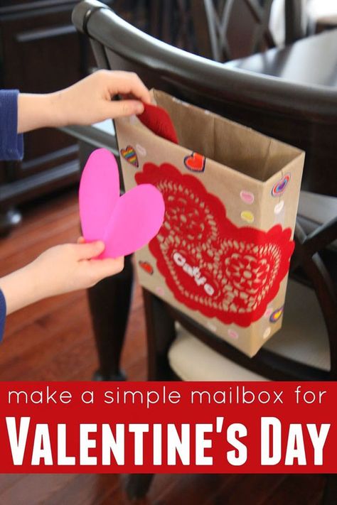 Valentine Mailbox Craft, Diy Valentine's Mailbox, Valentines Card Holder, Valentines Day Bags, Valentine Card Box, Box Valentine, Valentine Mailbox, Valentine Day Boxes, Preschool Valentines