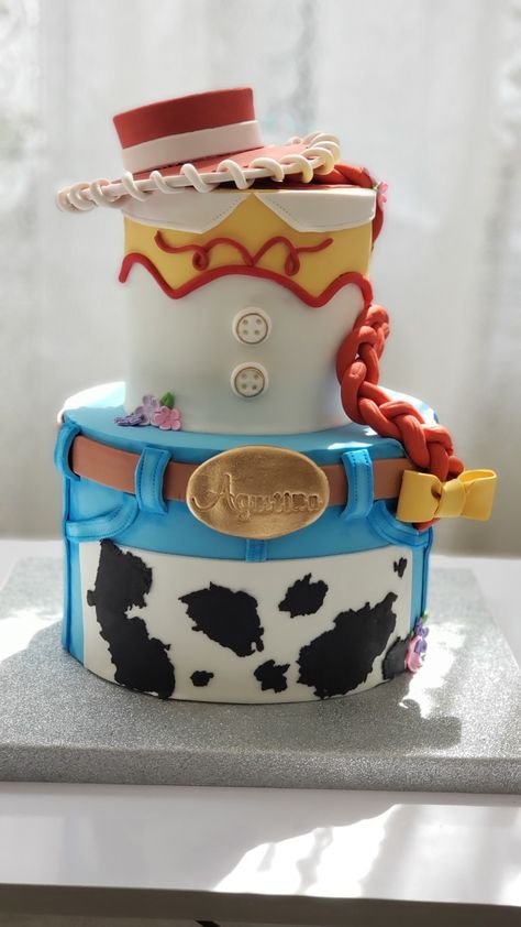 Jessie Cupcakes Toy Story, Jessie Toy Story Party Ideas, Toy Story Cake Jessie, Jessie Party Ideas Toy Story, Jessie Toy Story Birthday Party Cake, Jessie Birthday Cake, Jesse Toy Story Cake, Jessie Cake Toy Story, Jesse Birthday Party Ideas Toy Story