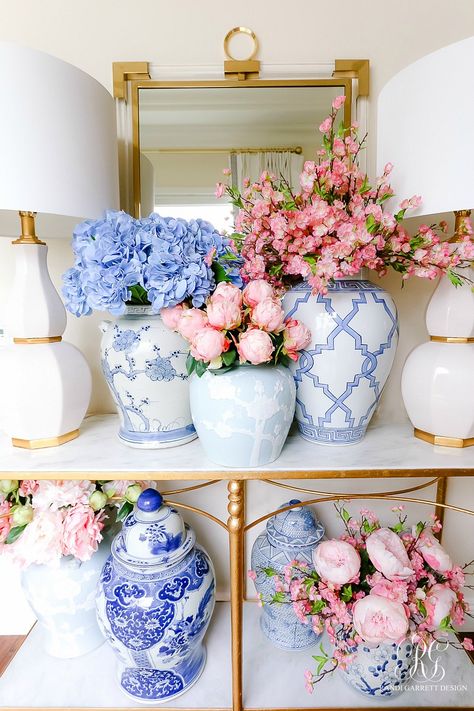 Blue And White Vases, Interior Design Career, Vibeke Design, Blue White Decor, Faux Floral Arrangement, Spring Home Decor, Accessories Decor, White Vases, Spring Home