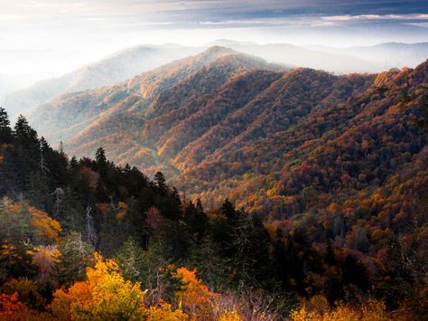 15 Relaxing Fall Getaways Fall Getaways, Shenandoah National Park, Appalachian Mountains, Great Smoky Mountains National Park, Smoky Mountain National Park, Mountain Town, Appalachian Trail, Rocky Mountain National Park, Blue Ridge Mountains