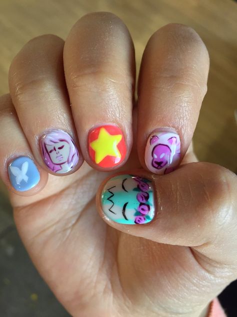 Steven Universe Nail Art, Steven Universe Nails, Steven Universe Tattoo, Birthday Nail Art, Abstract Tattoo, Birthday Nails, Steven Universe, Cute Nails, Nail Designs