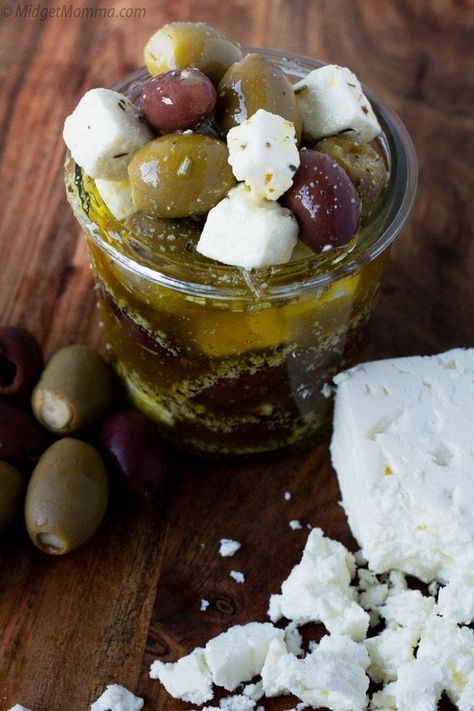 Greek Marinated Olives with Feta Cheese. A delicious mediterranean diet inspired appetizer or snack, that is also low carb, these marinated olives and feta cheese are perfect for anyone who is looking for a tasty easy recipe. Crockpot Queso Recipe, Keto Cheese Chips, Fried Mac And Cheese, Crock Pot Dips, Marinated Olives, Olive Recipes, Greek Olives, Herb Cheese, Keto Cheese