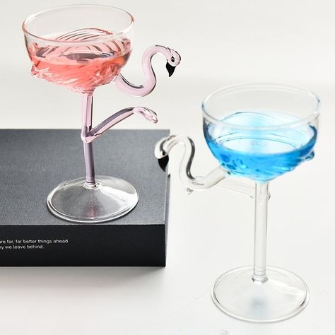 ✨ Elevate your cocktail game with our best-selling Creative Tall Cocktail Glass Flamingo Glass Red Wine Glass! Sip in style and add a touch of glamour to your gatherings with this unique piece. Creative Tall Cocktail Glass Flamingo Glass Red Wine Glass - $26.99 Click the link in our bio to shop now! #SeasonsChange #decor #Seasonal #trending #CocktailGlass #FlamingoGlass #RedWineGlass #GlamourousSip #PartyInStyle #HomeDecor Wine Jug Crafts, Drinking Games For Parties, Beer Dispenser, Cocktail Cup, Glass Dispenser, Whisky Glass, Sweet Wine, Ice Creams, Glass Animals