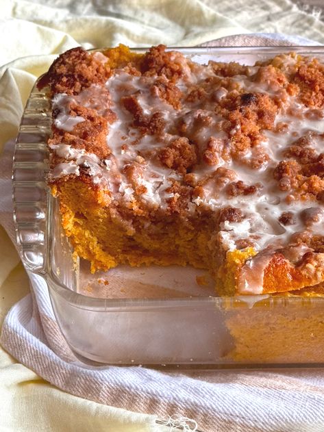 Pumpkin Pie Spice Cake Recipe, Autumn Pumpkin Spice Crumble Cake, Pumpkin Spice Crumb Cake 12 Tomatoes, Pumpkin Spice Crumb Cake, Twelve Tomatoes, Fall Town, Pumpkin Crumb Cake, Crumb Cakes, Morning Recipes