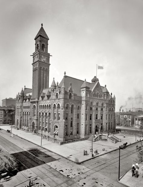 Detroit Post Office - ca. 1902. Love the architecture...back in the day. Detective Noir, Tartarian Architecture, Shorpy Historical Photos, Historic Detroit, Detroit History, History Articles, Michigan History, Vintage Detroit, Detroit City