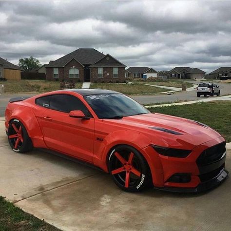 Custom Luxury Cars, Mustang 2016, 2002 Ford Mustang, Red Mustang, Car Wheels Diy, Car Wheels Rims, Mustang Cars, Car Ford, Nissan Skyline