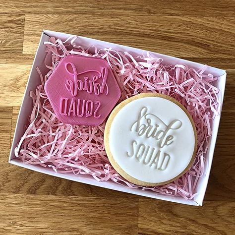 Bridal Cookies, 4th Birthday Cakes, 1st Birthday Cake Topper, Bridal Bachelorette Party, Fondant Stamping, Cake Stencil, Fondant Cookies, Cake Accessories, Cookie Stamp