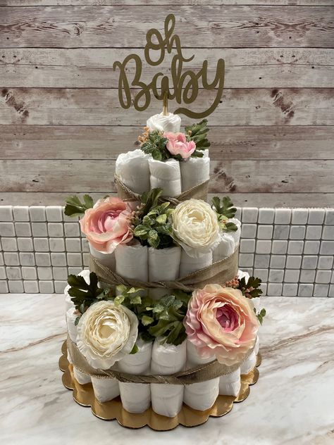 Diaper Cake For Baby Girl, Cake For Baby Girl, Flower Baby Shower Theme, Jordan Baby Shower, Cake For Baby, Cow Baby Showers, Baby Shower Cakes Girl, Baby Shower Deco