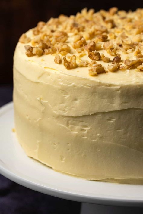 Carrot Cake Recipe Homemade, Easy Birthday Cake Recipes, The Best Carrot Cake, Carrot Cake Recipe Easy, Lemon Buttercream Frosting, Vegan Carrot Cake, African Dessert, Carrot Cake Cupcakes, Vegan Carrot Cakes