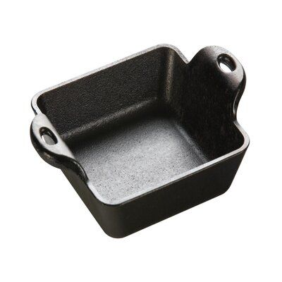 Use this 10 Ounce Square Mini Server to serve appetizers, bake a dessert, or even use as a candy dish. It adds authenticity to any table. Made with a patented heat treating process that inhibits rust, this mini server is dishwasher safe. Seasoning Cast Iron, Lodge Cast Iron, Iron Skillets, Cast Iron Cooking, Bakeware Set, Induction Cooktop, Cast Iron Cookware, Heat Treating, Cast Iron Skillet