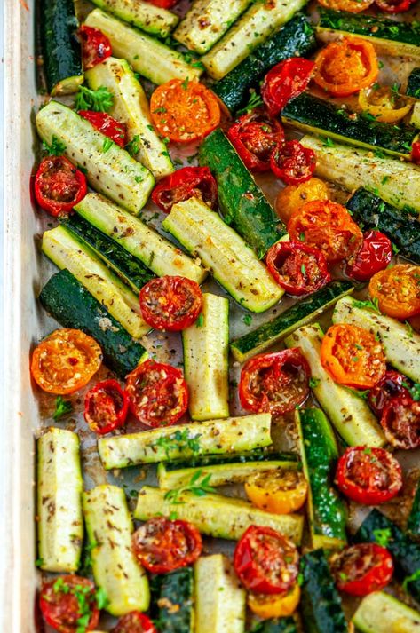 Recipes With Tomato And Zucchini, Oven Roasted Cherry Tomatoes And Zucchini, Tomato Zucchini Recipe, Sheet Pan Cherry Tomatoes, Cherry Tomatoes Side Dish, Zucchini Cherry Tomato Recipes, Italian Zucchini Side Dish, Oven Tomatoes Roasted, Zucchini And Cherry Tomato Recipes