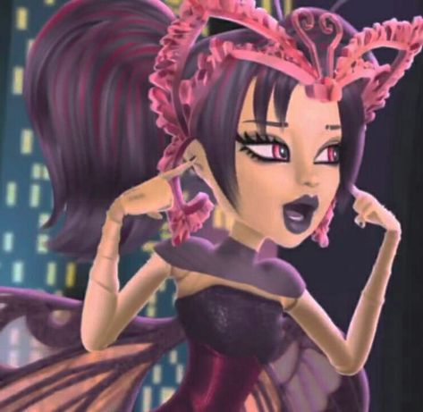 Luna Moth Monster High, Luna Mothews Icons, Luna Mothews Aesthetic, Luna Mothews Monster High, Monster High Luna Mothews, Mh Aesthetic, Luna Mothews, Monster High Pfp, High Pfp