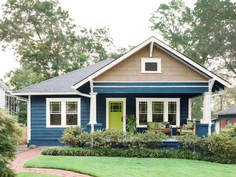 Location: Decatur, GA Built in: 1929 Size: 1,800 sq. ft. Paint colors: (house) Salty Dog, (front door) Center Stage, (shingles) Summerhouse Beige and (trim) Greek Villa, Sherwin-Williams “My house seemed a little gloomy when I first saw it, with its dark green color and the porch covered in screens," says homeowner Richelle Patton. "Removing them made for a friendlier look, as did indigo and lime green paint. Now it’s nothing but happy!” Sherwin Williams Coastal Plain Color Palette, Peacock Blue House Exterior, Blue House With Green Door, Blue House Green Door, Front Door Blue House, Florida Exterior House Colors, Lime Green Front Door, Lime Green Door, Lime Green Paint