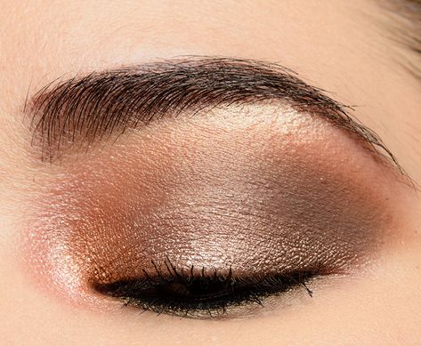 How To Use Cream Eyeshadow, Natasha Denona Biba Palette, Eyeshadow As Eyeliner, Best Cream Eyeshadow, Makeup Texture, Cream Eyeshadow Palette, Natural Eyeshadow Looks, Diy Eyeshadow, Skin Tone Makeup