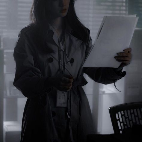 Detective Outfit, Female Detective, Detective Aesthetic, Forensic Psychology, Career Vision Board, Forensic Science, Detective Story, Future Jobs, Private Investigator