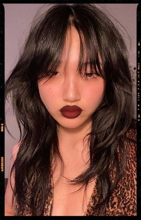 Wolf Haircut with Messy Curtain Bangs Bangs Unstyled, Unstyled Bangs, Messy Curtain Bangs, Curtain Bangs Unstyled, Unstyled Hair, Korean Boy Hairstyle, Boy Hairstyle, Hair Movement, App Filter