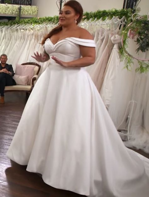 Off The Shoulder Satin Wedding Dress Plus Size, Big Girl Wedding Dress, Plus Size Wedding Dresses Satin, Off The Shoulder Wedding Dress Plus Size, Plus Size Satin Wedding Dress, Christian Wedding Gowns, Curvy Wedding Dress, Curvy Wedding, Glam Wedding Dress