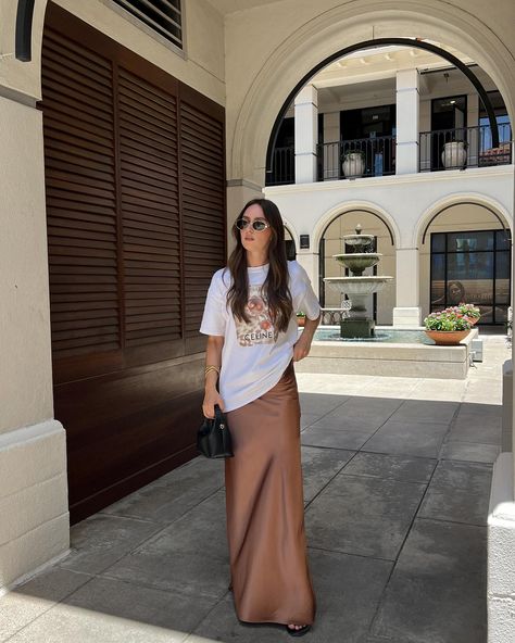 into it - maxi skirts & oversized shirts that is🤍✨ . . . . . #transitionaloutfit #prefall #prefalloutfit #prefal|2024 #outfitideas #cuteoutfits #maxiskirts #maxiskirt Pre Fall Outfits, Oversized Shirts, Maxi Skirt Outfits, Transition Outfits, Maxi Skirts, Pre Fall, Oversized Shirt, Skirt Outfits, Maxi Skirt