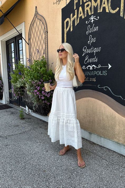 Eyelet Skirt Outfit, Eyelet Maxi Skirt, Maxi Skirt Outfit Summer, Streets Of Italy, Summer Wedding Attire, Skirt Outfit Summer, Boho Maxi Skirt, For The Streets, Pilates Clothes