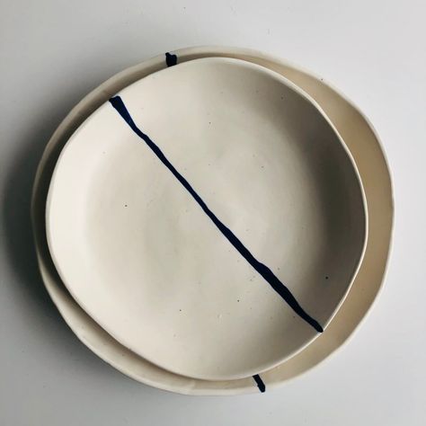 Paula Greif Ceramics — porcelain nesting plate set 1 Pottery Plate Inspiration, Modern Ceramic Plates Design, Glaze Plate Ideas, Ceramic Handmade Plates, Pottery Plate Designs, Diy Ceramic Plate, Ceramic Art Inspiration, Ceramic Glaze Ideas, Ceramic Plates Designs