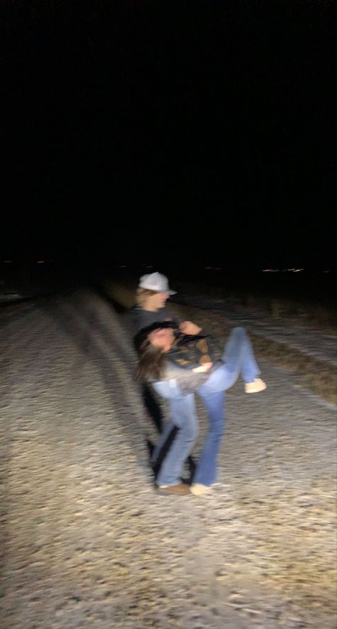 Cute Rodeo Couple Pics, Country Couples Cuddling, Dancing In Headlights Country, Dancing In The Headlights Country, Country Cupples, Rodeo Boyfriend, Dancing Aesthetic Couple, Dancing In The Headlights, Country Boyfriend Goals