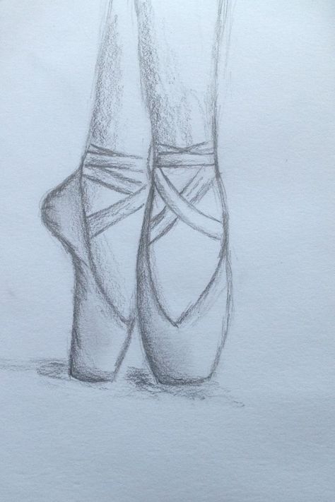 Dance Shoes Drawing, Ballet Drawings, Dancing Drawings, Cool Pencil Drawings, Meaningful Drawings, Pencil Drawings Easy, Easy Doodles Drawings, Easy Drawings Sketches, Cute Doodles Drawings