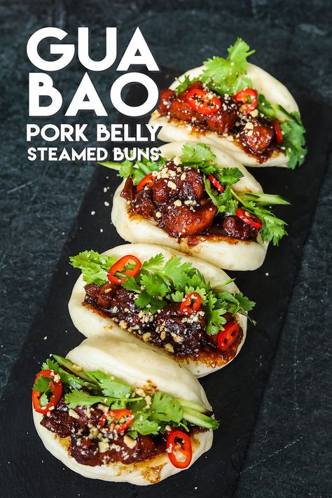 Bao Buns Chicken, Bao Buns Recipe Beef, Chicken Bao Buns Recipe, Chicken Bao Buns, Koreansk Mad, Steam Buns Recipe, Pork Belly Bao, Gua Bao, Bulgogi Recipe