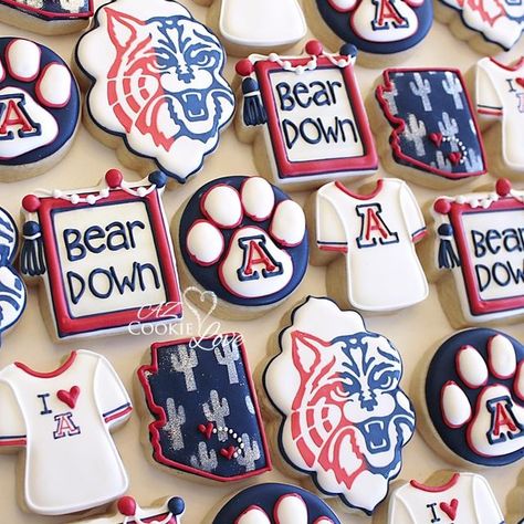 Gamer Cookies, U Of Arizona, Grad Cookies, Gina Miller, Frosted Sugar Cookies, College Graduation Party, Graduation Cookies, Dream School, Dessert Options