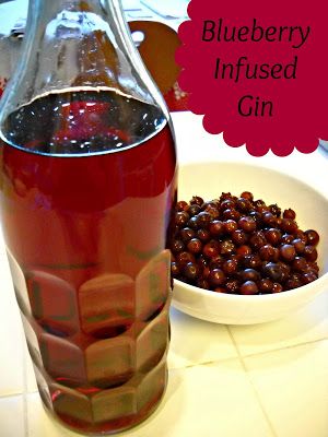 Bake It With Booze!: Blueberry Infused Gin Infused Alcohol Recipes, Blueberry Gin, Infused Liquors, Alcohol Infusion, Infused Gin, Gin Recipes, Sloe Gin, Alcohol Recipes, Mixed Berries