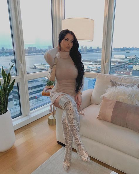 Amra Olević Reyes on Instagram: “Nudezzzzz 🤎 Dress @fashionnova fashionnovapartner” Amrezy Outfits, Amra Olevic, Summer Fits, Jean Top, Favorite Jeans, Mermaid Formal Dress, Fashion Nova, Two Piece Pant Set, Maxi Skirt