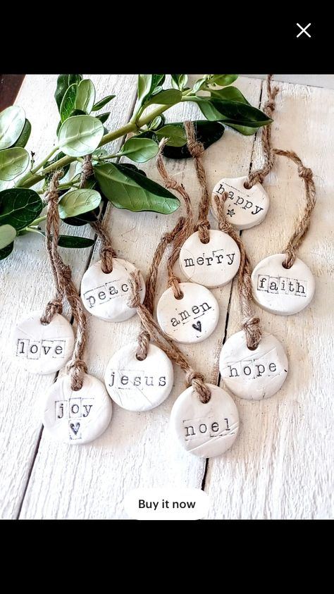 Salt Dough Christmas Ornaments, Clay Gift Tags, Clay Christmas Decorations, Pottery Ornaments, Farmhouse Christmas Ornaments, Dough Ornaments, Speckled Clay, Easter Tags, Christmas Clay