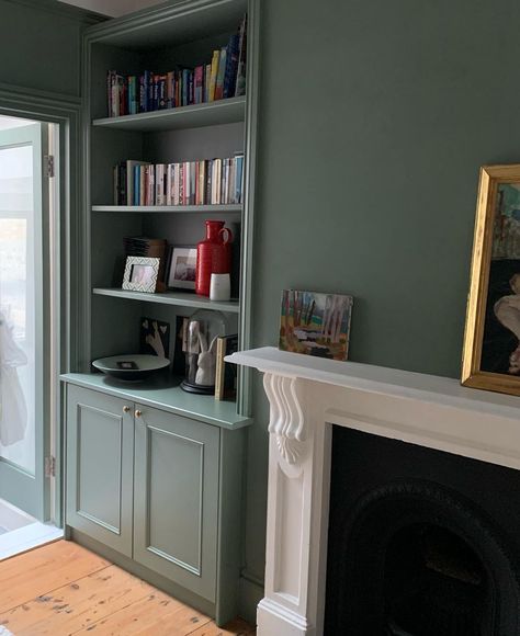 Painted Shelving Unit, Alcove Units Living Room, Alcove Cabinets Living Room, Living Room Alcove Joinery, Alcove Units, Alcove Joinery, Victorian Alcove Shelves, Victorian Alcove Cupboard, Alcove Shelving With Wood Storage