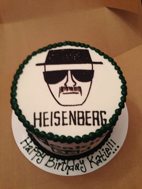 Breaking Bad cake from a local bakery Fix it with Frosting. Breaking Bad Cupcakes, Breaking Bad Cake, Breaking Bad Birthday, Goofy Birthday, Bad Cake, Bad Birthday, Breaking Bad Party, Bad Cakes, Vintage Birthday Cakes