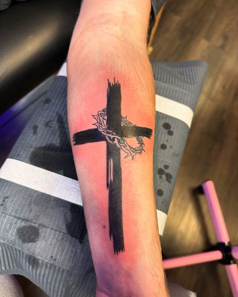 Cross with a crown of thorns, designed with organic, brushstroke-inspired lines to emphasize texture and flow. Thanks Chris! After Care & Glide: @mikeysbeardcompany #crosstattoo #crownofthorns #tattooshop #tattooideas #cincinnatitattooartist #daytontattooartist #tattooapprentice Cross And Crown Of Thorns Tattoo, Cross With Thorns Tattoo, Cross With Crown Of Thorns Tattoo, Cross With Thorns, Cross With Crown Of Thorns, Crown Of Thorns Tattoo, Cross With Crown, Thorns Tattoo, Tattoo Cross