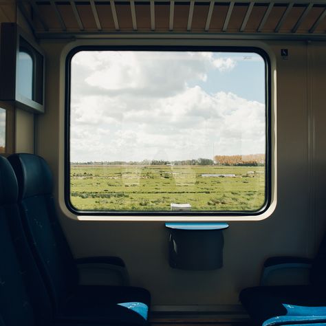 Subway Aesthetic, Train View, Window Image, Train Window, Japan Aesthetic, Train Journey, Window View, Future Plans, A Train