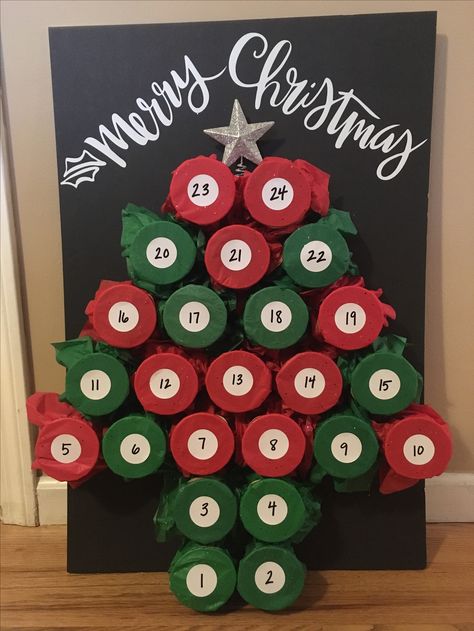 Punch out Christmas tree Advent Calendar 🌲 Christmas Gift Advent Calendar, Advent Punch Calendar, School Xmas Party Ideas, Family Christmas Party Ideas Activities, Christmas Tree Games Holiday Parties, Advent Calendar Christmas Tree, Punch Christmas Tree Game, Tree Punch Game, Christmas Punch Board