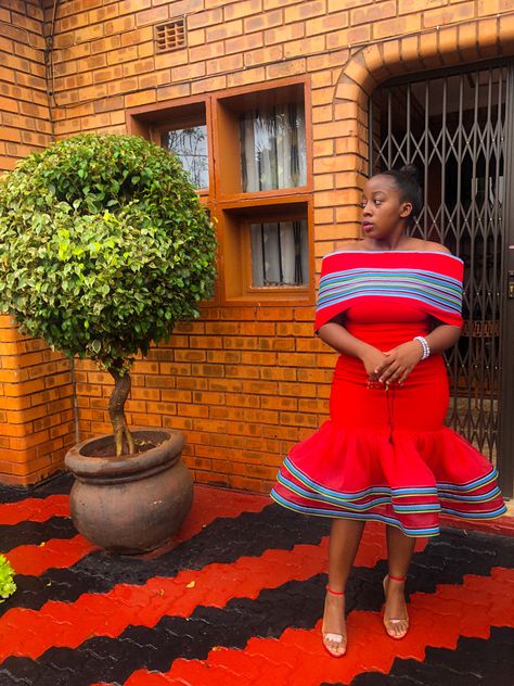 Venda Attire For Women, Venda Traditional Attire Wedding Dresses, Venda Traditional Attire South Africa, Venda Traditional Dresses, Ndebele Print, Venda Traditional Attire, South African Traditional Dresses, African Traditional Wear, Cosy Outfit