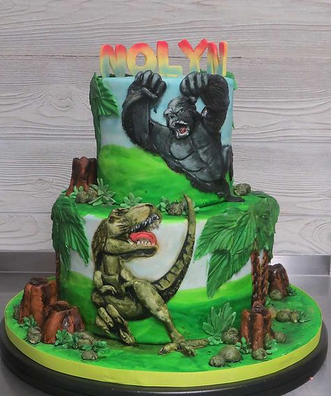 King Kong Cake Ideas, King Kong Vs Godzilla Cake, Godzilla Vs Kong Cake, Godzilla Cake Ideas, King Kong Cake, Godzilla Cake, Twin Cake Smash, Dino Birthday Cake, 3rd Birthday Party For Boy