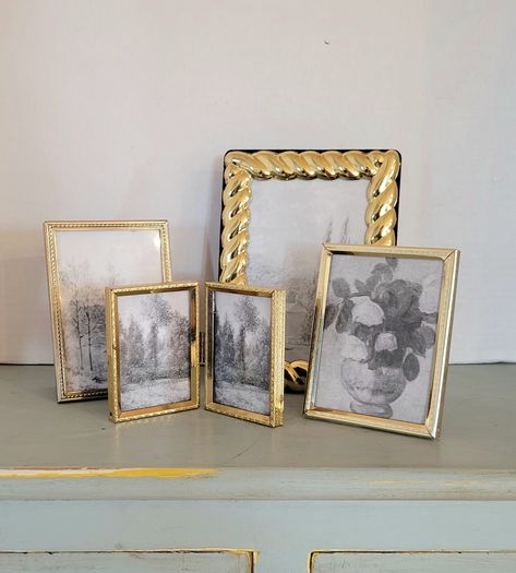 Wall photo frame ideas