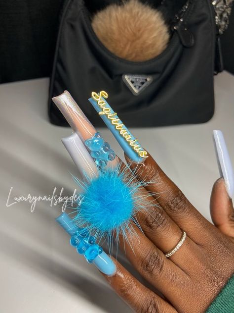 Coffin Style Nails, Coffin Nails Inspiration, Tapered Nails, Teal Acrylic Nails, Extra Long Nails, 21st Birthday Nails, Baddie Birthday, Makeup Cleaner, Amazon Beauty