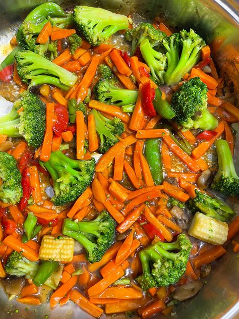 Frozen Vegetable Stir Fry With Rice Noodles Noodles Side Dish, Frozen Vegetable Stir Fry, Frozen Stir Fry Vegetables, Stir Fry With Rice Noodles, Vegetable Stir Fry Noodles, Roasting Frozen Vegetables, Stir Fry With Rice, Soy Sauce Stir Fry, Stir Fry Vegetables