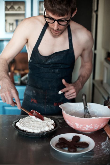 my future husband <3 lol Man Baking, Trouble Makers, Kitchen Big, Mustache Men, Man Cooking, Imaginary Boyfriend, Best Blogs, You're Awesome, Big Sur