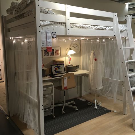 Cute Room Loft Bed, Cute Room Ideas Aesthetic Loft Bed, Room Decor Bedroom Loft Bed, Loft Beds For Small Rooms Teenagers Hanging, Loft Bunk Beds With Desk, High Bed Small Room Aesthetic, Small Bedrooms With Loft Beds, Double Deck Bed Aesthetic, Bunk Bed With Space Underneath