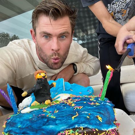 Chris Hemsworth Birthday, Fondant Figurine, Happy Birthday Chris, Luke Hemsworth, Happy Birthday Today, Hemsworth Brothers, 38th Birthday, Chris Hemsworth Thor, Laughing Emoji