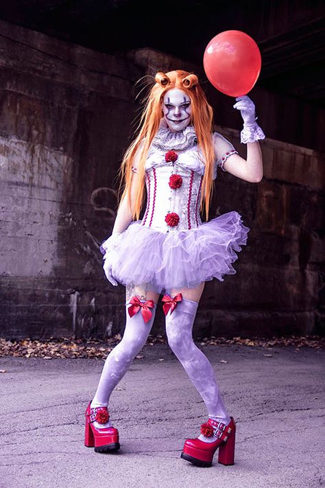 Pennywise from IT Cosplay