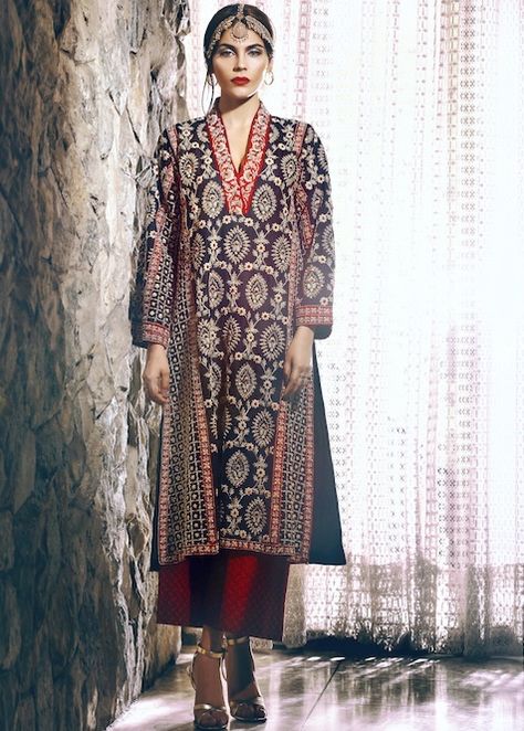 Kanya, S/S 2015 Rectangular Body Shape, Indian Trends, Dress Book, Long Kurti, Pakistani Lawn Suits, Sana Safinaz, Pakistani Dresses Casual, Lawn Dress, Dream Dresses